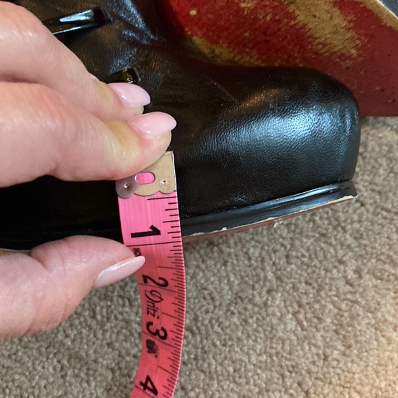 🔥 Paris Hilton Leather Platform Vamp Bootie 🔥 - Picture 5 of 6